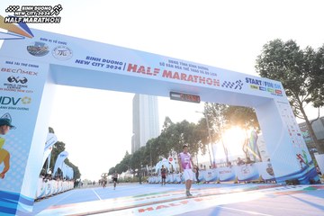 BINH DUONG NEW CITY HALF MARATHON 2024 - Ảnh #1819769