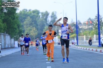 BINH DUONG NEW CITY HALF MARATHON 2024 - Ảnh #1776305