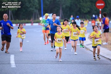 BINH DUONG NEW CITY HALF MARATHON 2024 - Ảnh #1726653
