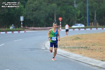 BINH DUONG NEW CITY HALF MARATHON 2024 - Ảnh #1735017