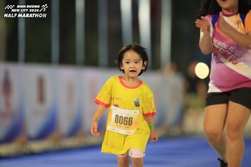 BINH DUONG NEW CITY HALF MARATHON 2024 - Ảnh #1728785