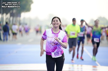 BINH DUONG NEW CITY HALF MARATHON 2024 - Ảnh #1763414