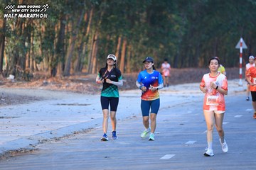 BINH DUONG NEW CITY HALF MARATHON 2024 - Ảnh #1771960