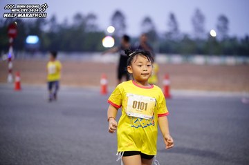 BINH DUONG NEW CITY HALF MARATHON 2024 - Ảnh #1725912