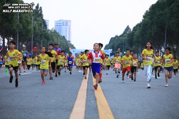 BINH DUONG NEW CITY HALF MARATHON 2024 - Ảnh #1727736