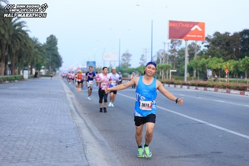 BINH DUONG NEW CITY HALF MARATHON 2024 - Ảnh #1772027
