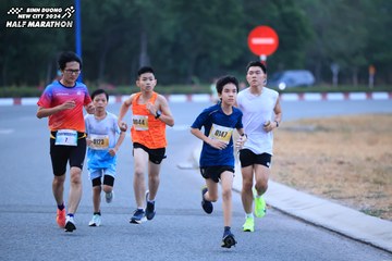 BINH DUONG NEW CITY HALF MARATHON 2024 - Ảnh #1726020