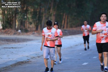 BINH DUONG NEW CITY HALF MARATHON 2024 - Ảnh #1750848