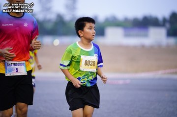 BINH DUONG NEW CITY HALF MARATHON 2024 - Ảnh #1725256