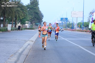 BINH DUONG NEW CITY HALF MARATHON 2024 - Ảnh #1765784