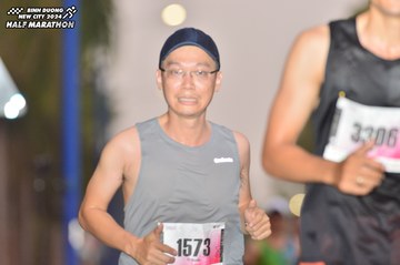 BINH DUONG NEW CITY HALF MARATHON 2024 - Ảnh #1741198