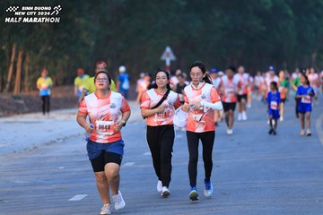 BINH DUONG NEW CITY HALF MARATHON 2024 - Ảnh #1772297