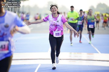 BINH DUONG NEW CITY HALF MARATHON 2024 - Ảnh #1763409