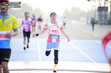 BINH DUONG NEW CITY HALF MARATHON 2024 - Ảnh #1757428