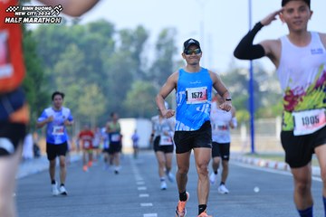 BINH DUONG NEW CITY HALF MARATHON 2024 - Ảnh #1764673