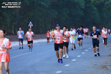 BINH DUONG NEW CITY HALF MARATHON 2024 - Ảnh #1750559