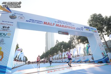BINH DUONG NEW CITY HALF MARATHON 2024 - Ảnh #1821545