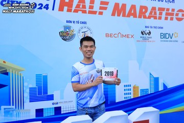 BINH DUONG NEW CITY HALF MARATHON 2024 - Ảnh #1723507