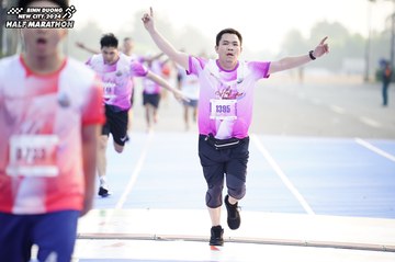 BINH DUONG NEW CITY HALF MARATHON 2024 - Ảnh #1758103