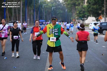 BINH DUONG NEW CITY HALF MARATHON 2024 - Ảnh #1755674