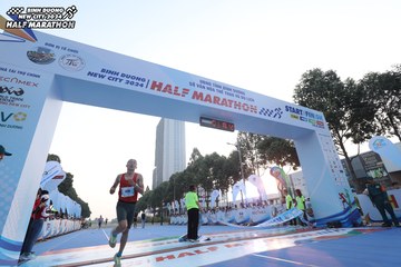 BINH DUONG NEW CITY HALF MARATHON 2024 - Ảnh #1738350
