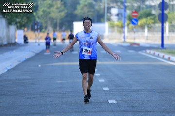 BINH DUONG NEW CITY HALF MARATHON 2024 - Ảnh #1769355