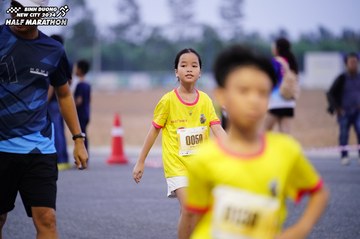 BINH DUONG NEW CITY HALF MARATHON 2024 - Ảnh #1725542
