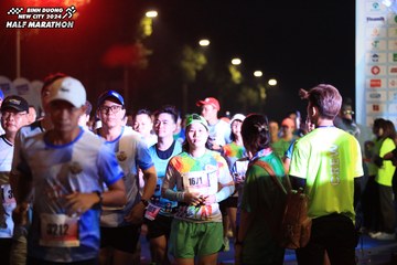 BINH DUONG NEW CITY HALF MARATHON 2024 - Ảnh #1737421