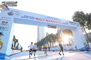 BINH DUONG NEW CITY HALF MARATHON 2024 - Ảnh #1819809