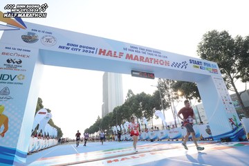 BINH DUONG NEW CITY HALF MARATHON 2024 - Ảnh #1821219