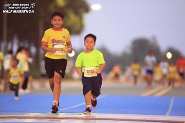 BINH DUONG NEW CITY HALF MARATHON 2024 - Ảnh #1724455