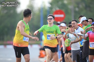 BINH DUONG NEW CITY HALF MARATHON 2024 - Ảnh #1736599