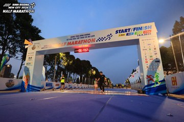 BINH DUONG NEW CITY HALF MARATHON 2024 - Ảnh #1727309