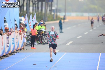 BINH DUONG NEW CITY HALF MARATHON 2024 - Ảnh #1739245