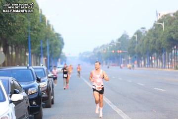 BINH DUONG NEW CITY HALF MARATHON 2024 - Ảnh #1739612