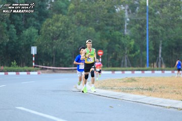 BINH DUONG NEW CITY HALF MARATHON 2024 - Ảnh #1735592