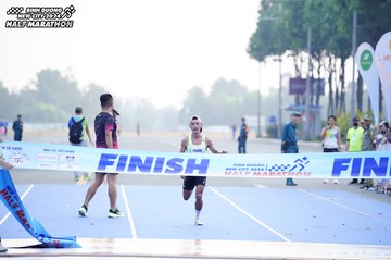 BINH DUONG NEW CITY HALF MARATHON 2024 - Ảnh #1771289
