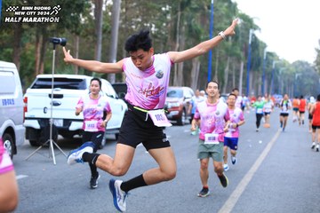 BINH DUONG NEW CITY HALF MARATHON 2024 - Ảnh #1750073