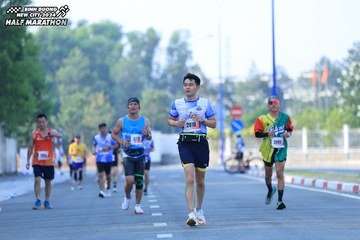 BINH DUONG NEW CITY HALF MARATHON 2024 - Ảnh #1767770
