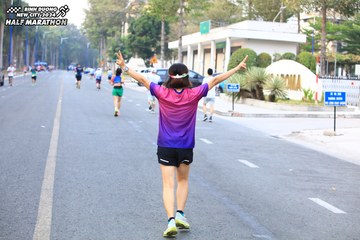 BINH DUONG NEW CITY HALF MARATHON 2024 - Ảnh #1756119