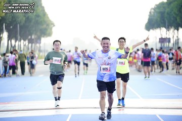 BINH DUONG NEW CITY HALF MARATHON 2024 - Ảnh #1760981