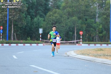 BINH DUONG NEW CITY HALF MARATHON 2024 - Ảnh #1735563