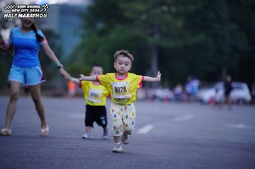 BINH DUONG NEW CITY HALF MARATHON 2024 - Ảnh #1724863