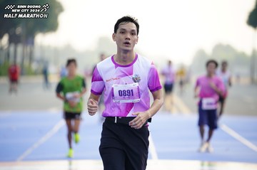 BINH DUONG NEW CITY HALF MARATHON 2024 - Ảnh #1761658