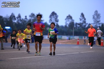 BINH DUONG NEW CITY HALF MARATHON 2024 - Ảnh #1728094