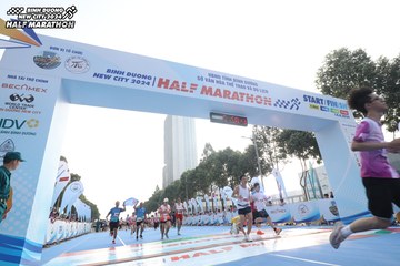 BINH DUONG NEW CITY HALF MARATHON 2024 - Ảnh #1821742