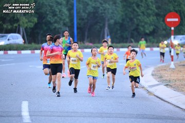 BINH DUONG NEW CITY HALF MARATHON 2024 - Ảnh #1726315