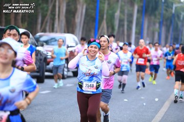 BINH DUONG NEW CITY HALF MARATHON 2024 - Ảnh #1750474