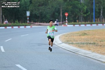 BINH DUONG NEW CITY HALF MARATHON 2024 - Ảnh #1735367