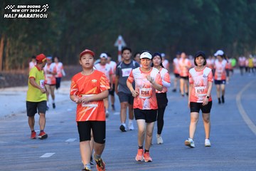 BINH DUONG NEW CITY HALF MARATHON 2024 - Ảnh #1771983